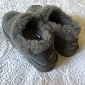 UGG fur slippers
